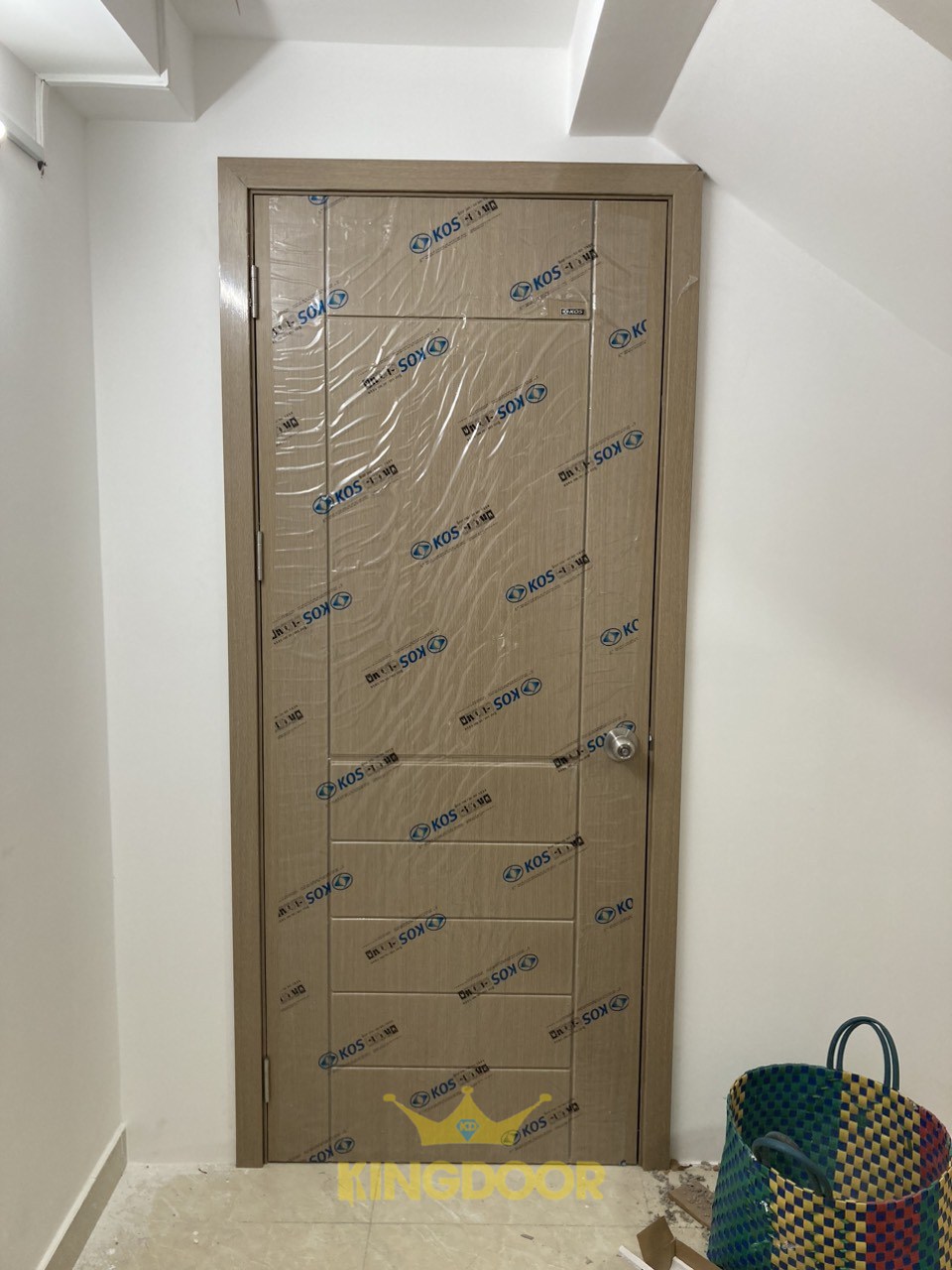 Giá Cửa Nhựa ABS Hàn Quốc Chính Hãng